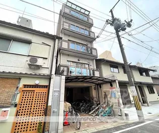 オルティー【4階】の外観