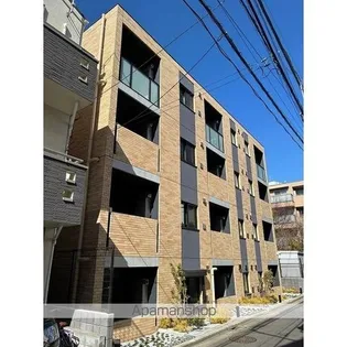 LA PERLA 桜新町【2階】の外観