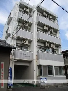 ファーストインたちばな【301号室】の外観