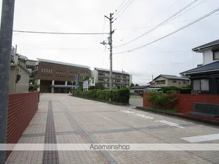 バルセロナマンション【3階】の周辺