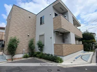 パイン シード【2階】の外観