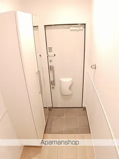 ステラートB【2階】の玄関