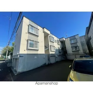 北海道札幌市豊平区平岸三条2丁目【アパート】の外観