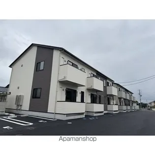 LA TROIS マルベリー【1階】の外観