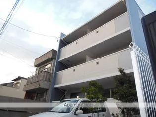 LAPUTA【3階】の外観