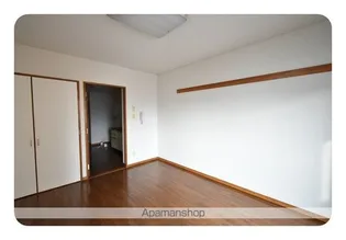 トリゴエマンション【2階】の内装
