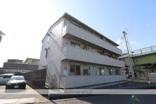 メナージュ【2階】の外観