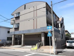 アミュズマン亀城【1階】の外観