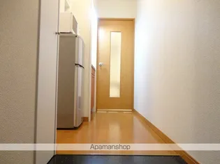 レオパレスパティオ【208号室】の玄関