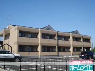 ピアリー ファムの画像