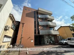 北雪ハイツ米山【3階】の外観