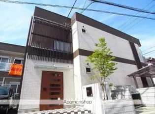 リブリ・クローバー【2階】の外観