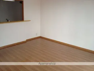 アーバンハウス五性橋【105号室】の居間