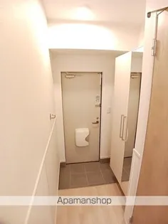 ヴィアアルスⅡ【1階】の玄関