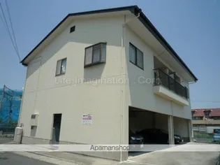 スリーパインの画像