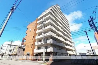 リバティープラザ本町の画像