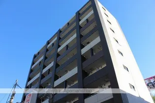 ラクラス横浜【5階】の外観