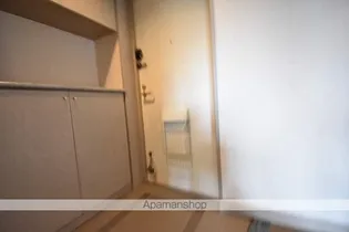 ライオンズマンション支倉丁【7階】の玄関