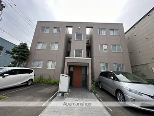 PLUMCOURTの画像