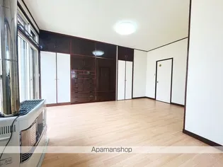 ハイツひばり【1階手前号室】の内装