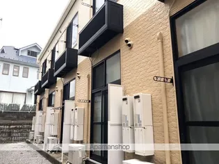 レオパレスメゾンドウエスト【1階】の外観