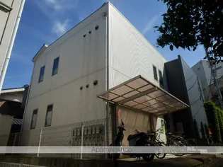 コルヌイエ【2階】の外観