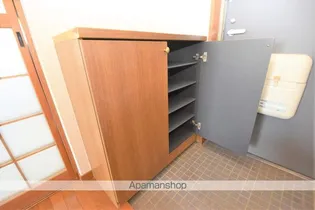 高田グランドマンション【3階】の内装