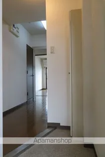 小田原ウェルコート【4階】の玄関