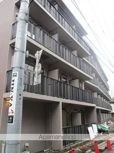 ラ・ファヴォール【1階】の外観