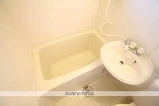 ラ・フォーレ【1階】の風呂