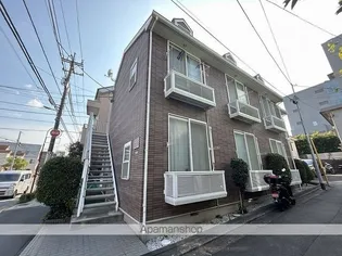 レオパレスフォーブル三茶【2階】の外観