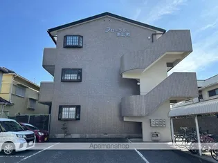 フローラル南上町【301号室】の外観