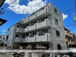 NCレジデンス三軒茶屋【1階】の外観