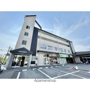 フリード泉中央の画像