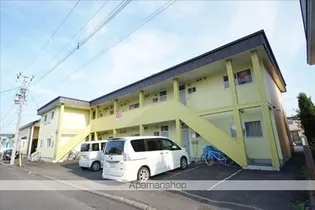 ラグジュリータウンA棟【2階】の外観