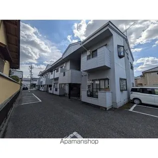 サンティーヌ神山の画像