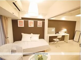 ラファセアリービオ博多【9階】の居間