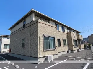 エミネンスE【2階】の外観