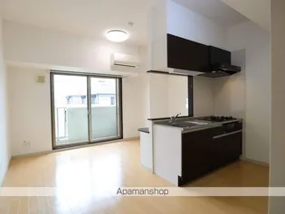 ファインブルーム新栄(旧グロリオーサ)【8階】の居間