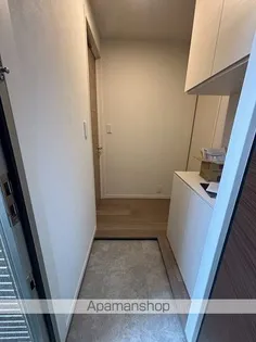 メゾン・ド・初台【2階】の玄関