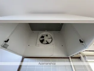 クレセント なばの【2階】の内装