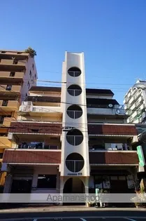 レジデンス秀峰【3階】の外観