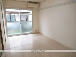 ドミ馬場小路B【101号室】の内装