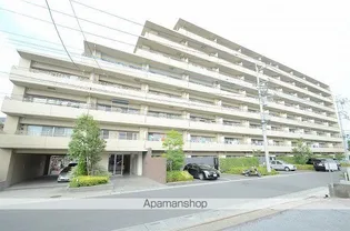 埼玉県八潮市大瀬4丁目【マンション】の外観