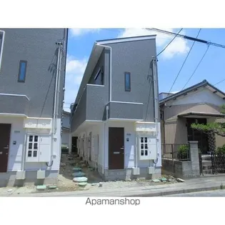 アースクエイク上条B棟(南棟)【1階】の外観