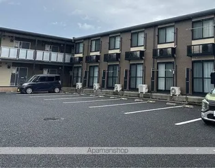 レオパレスインターハイツ【2階】の外観