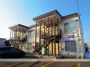 コーポ開運館195【1階】の外観