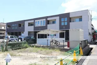 ラディア【2階】の外観