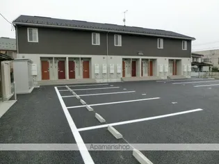 オルフェーヴル【1階】の外観