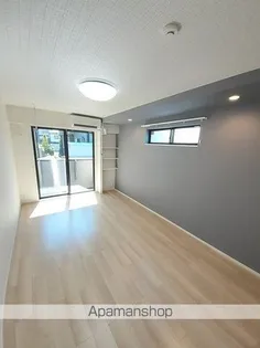 シャモット【1階】の居間